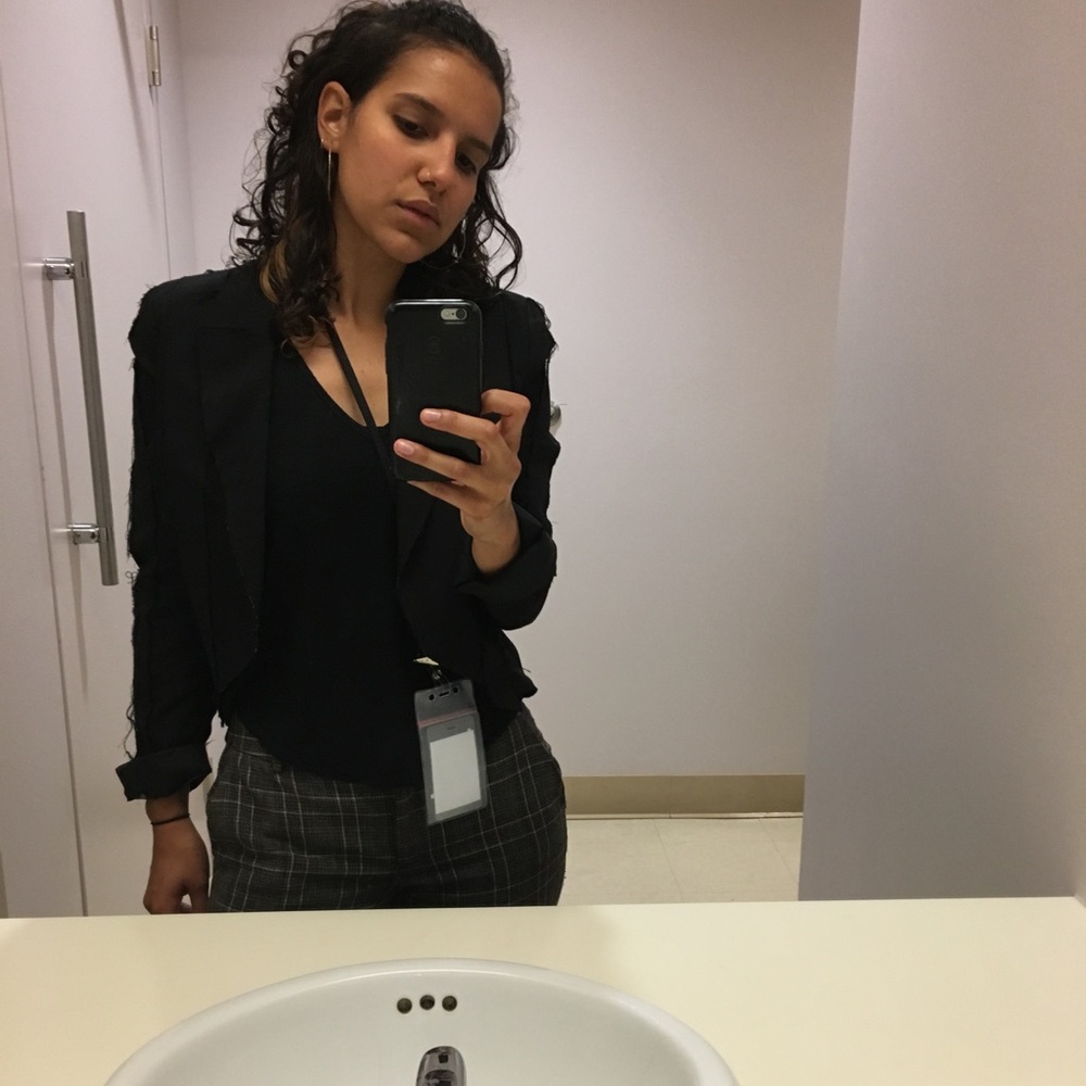 Meet your Posher, Maddie